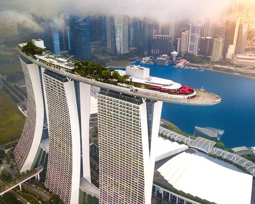 how to get to top of marina bay sands